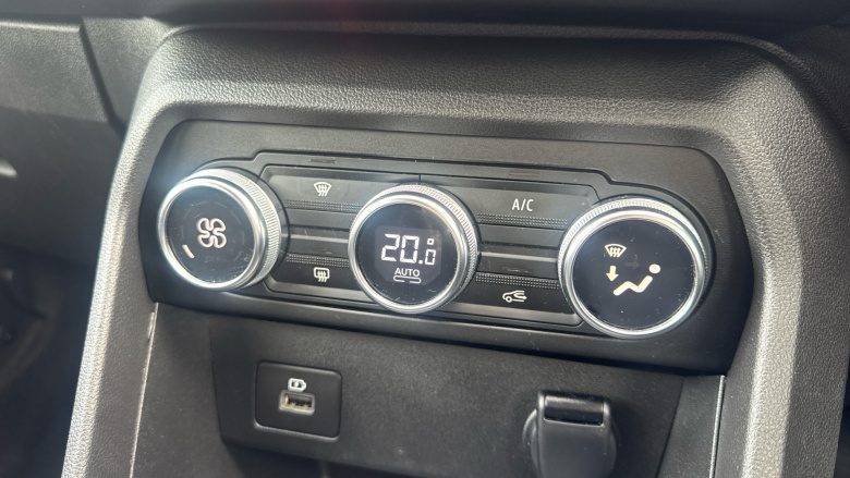 Dacia Jogger 1.0 TCe Extreme SE 5dr Petrol Estate